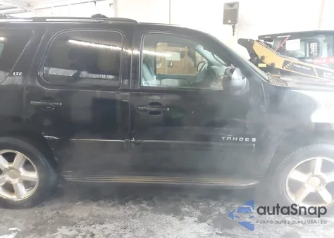 2007 Chevrolet Tahoe Ltz from USA, damaged, VIN 1GNFK13077J152049